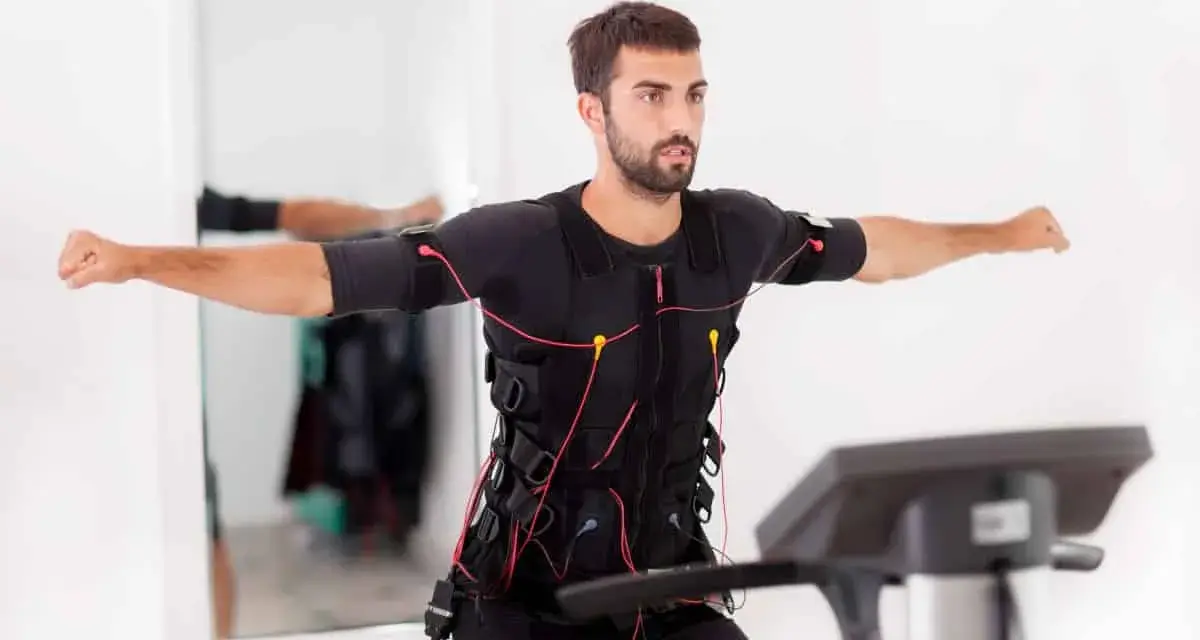 Trening EMS: Szybkie efekty w 20 min? Sprawdź, jak to działa!