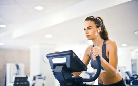 Cardio po treningu siłowym? Cel decyduje! Masa czy redukcja?