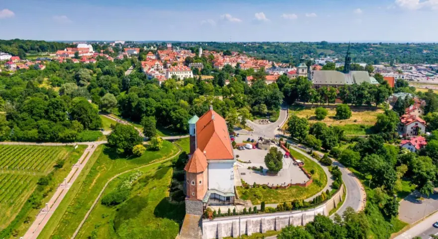 Sandomierz rowerem: Twój przewodnik po trasach i atrakcjach