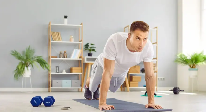 Ile powinien trwać trening w domu? Znajdź swój optymalny czas!