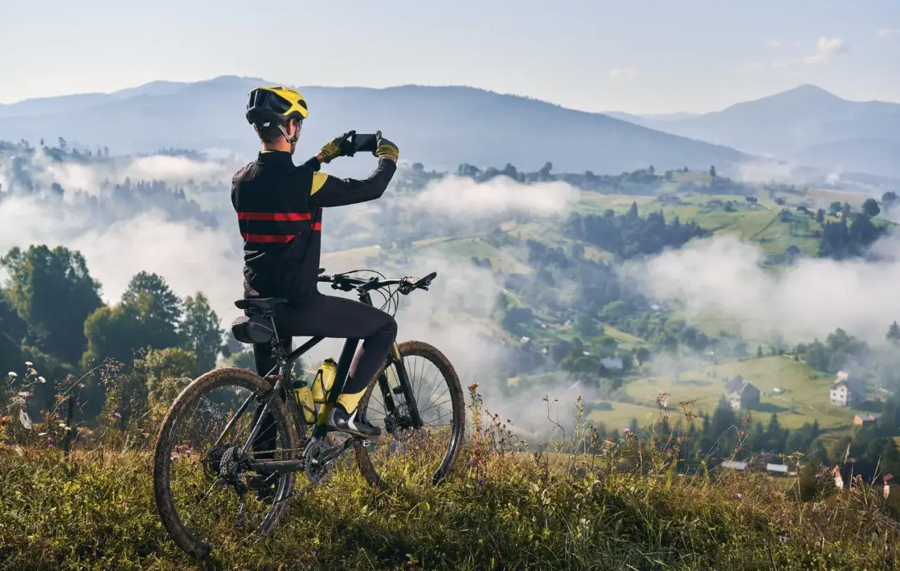 Rowerzyści na Velo Dunajec